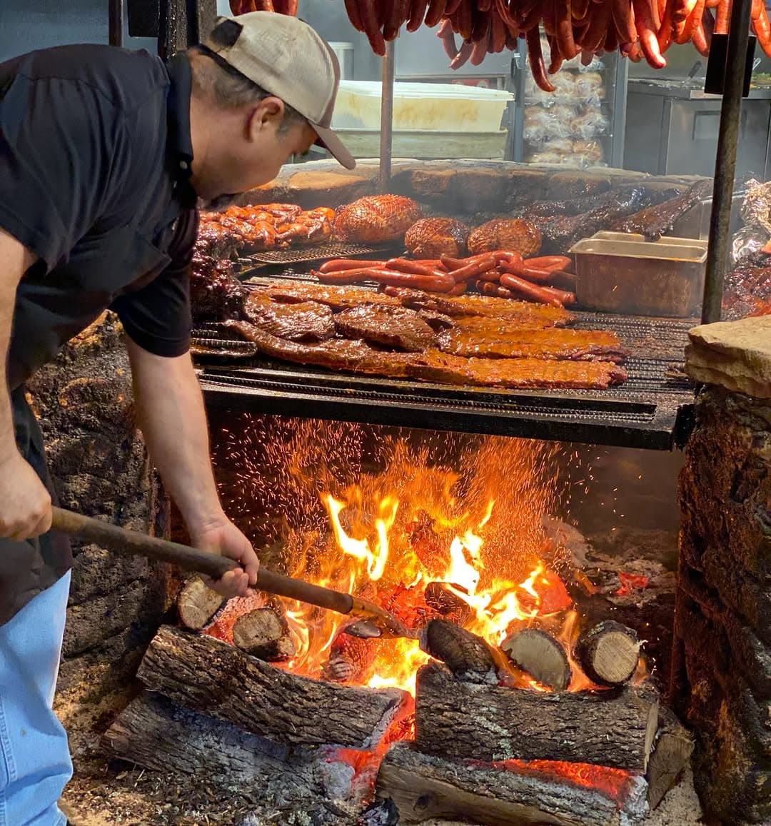 Post media — 1 of 6